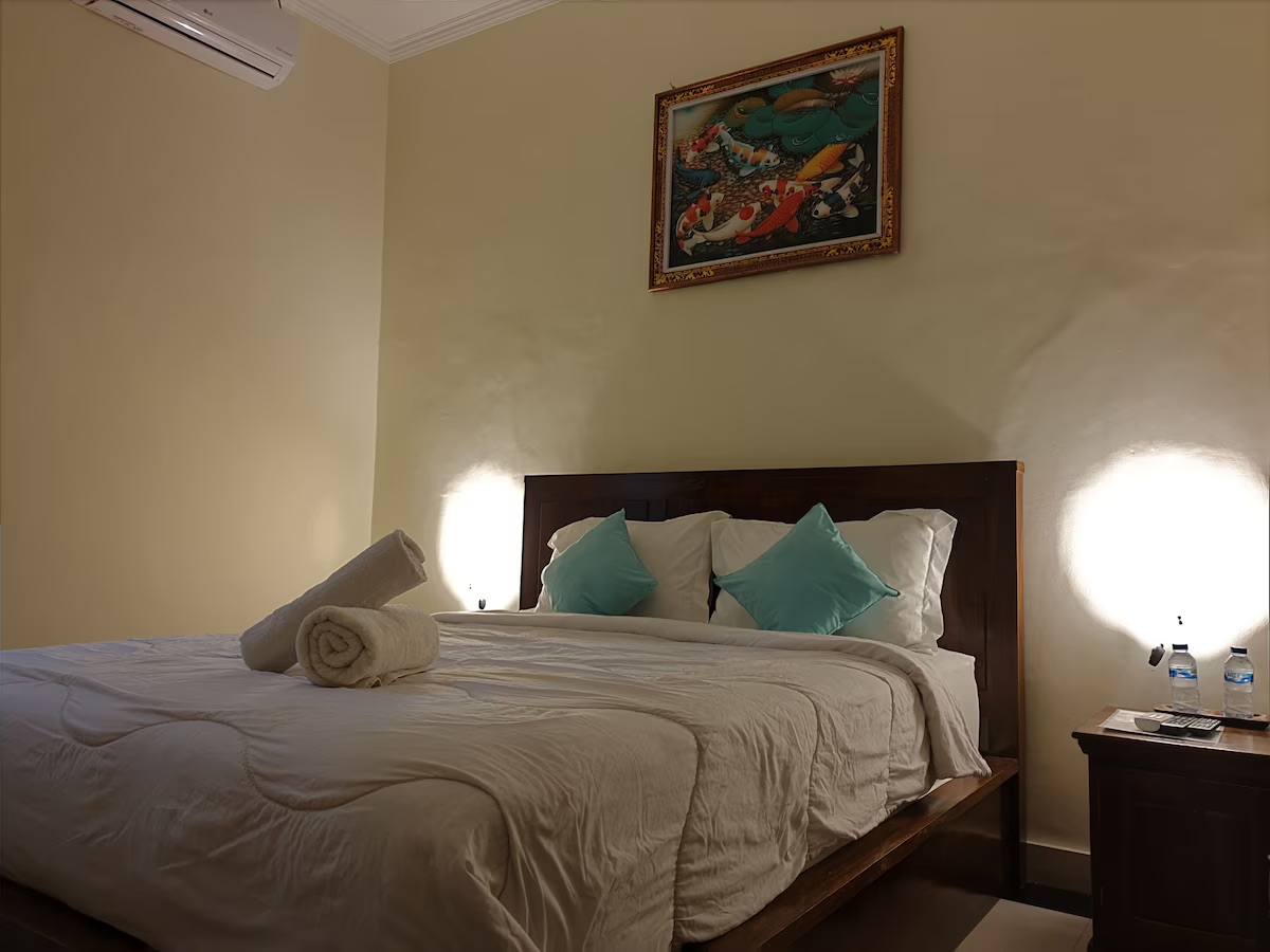 Cave Beach Bungalow Villa Image