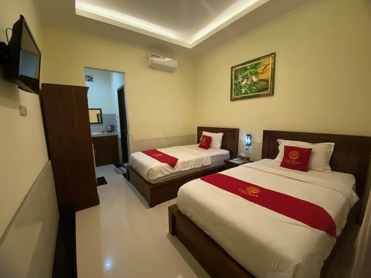 Cave Beach Bungalow Villa Image